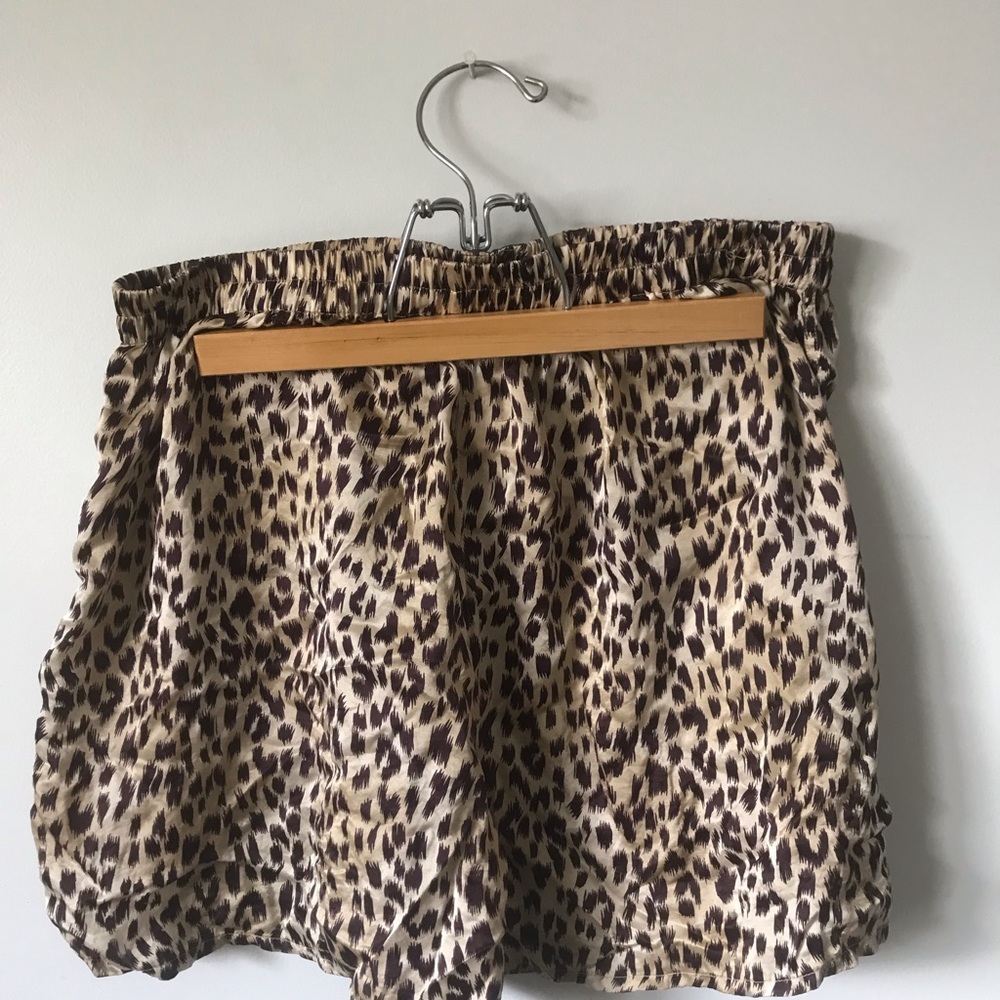 Pure Silk Pyjama Shorts size Large, PJ Bottoms, Leopard Print
